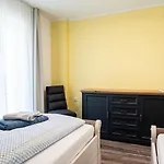 Blaues Seeidylll - Direkt Am Puddeminer Wiek! *