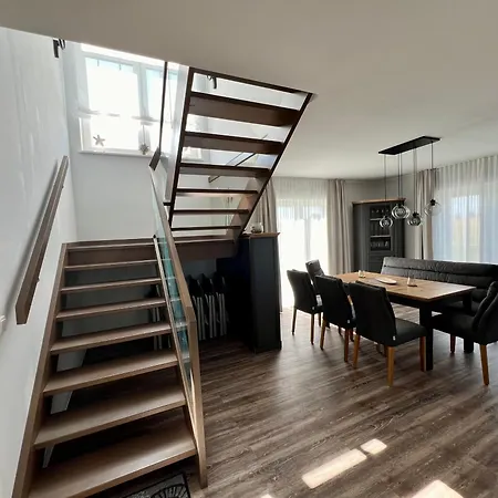 Blaues Seeidylll - Direkt Am Puddeminer Wiek! Feriehus Puddemin