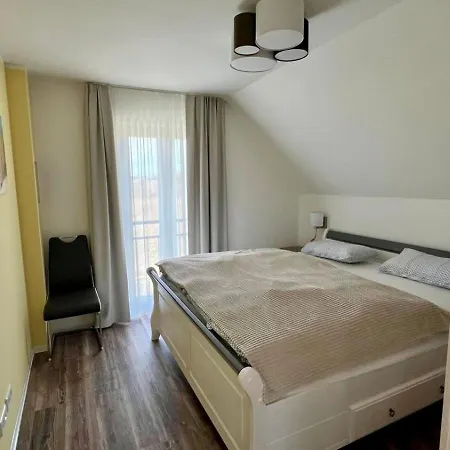 Blaues Seeidylll - Direkt Am Puddeminer Wiek! Feriehus Puddemin